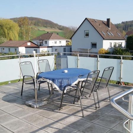 Komplette Wohnung Im Schoenen Weserbergland / Heyen Extérieur photo